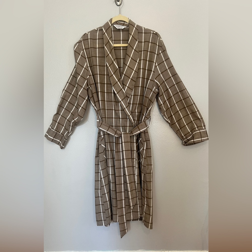 Men’s vintage plaid cotton robe